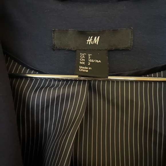 H&M women blazer suit - Picture 5 of 6